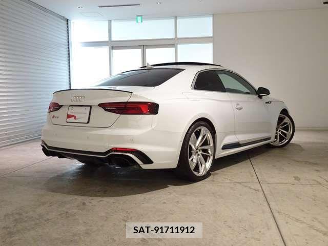 Audi RS5 2018-03 261356-1
