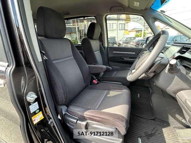 Honda e 2017-01 383592-9