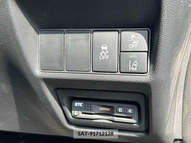 Honda e 2017-01 383592-7