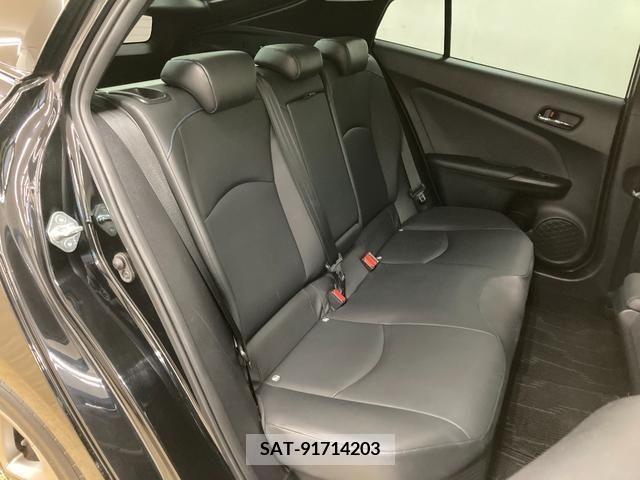 Toyota PRIUS 2020-10 366621-11