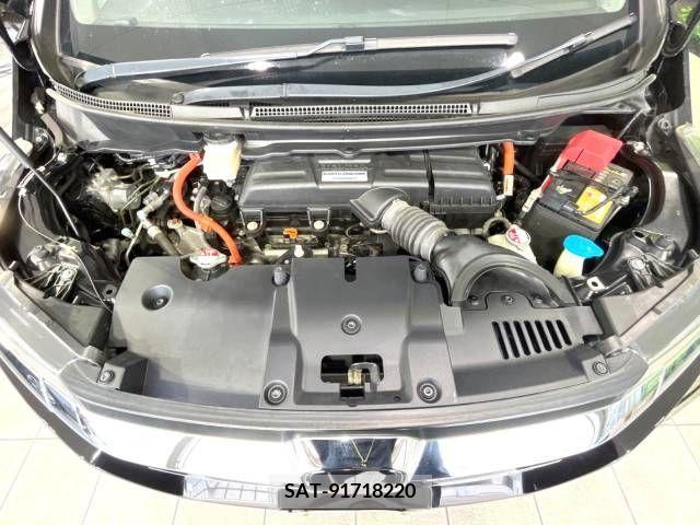 Honda STEP WGN 2018-03 324705-18