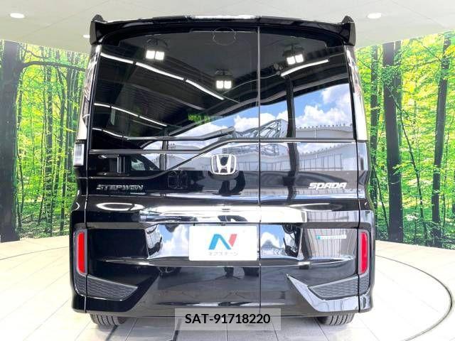 Honda STEP WGN 2018-03 324705-15