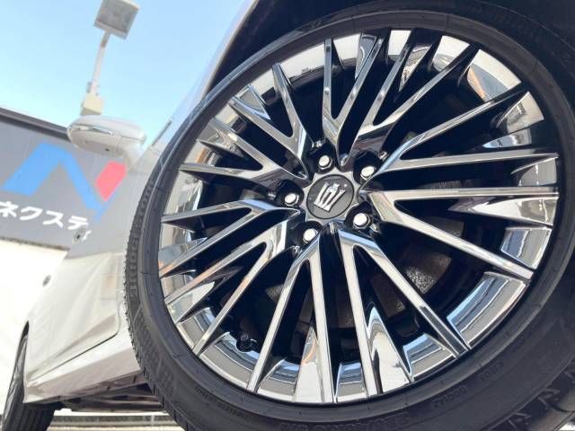 Toyota CROWN SEDAN 2019-12 28247-13