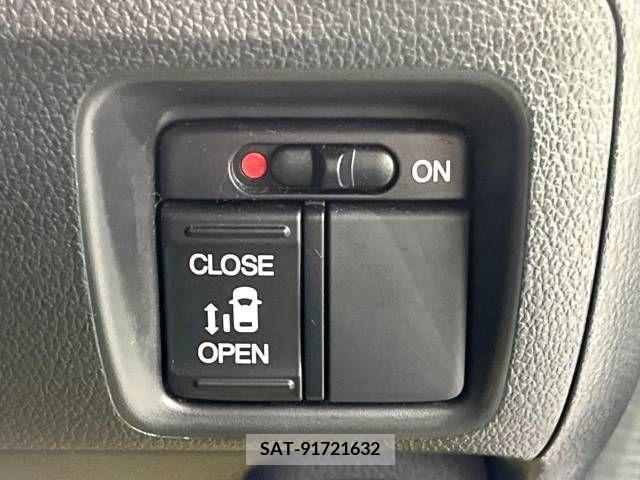 Honda N BOX CUSTOM 2017-09 371631-5