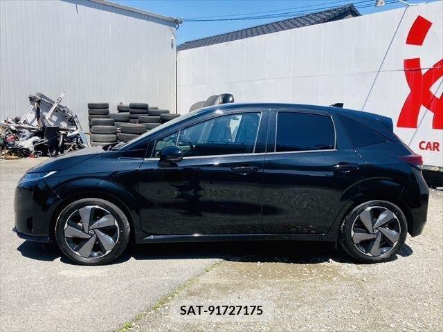Nissan AURA 2022-01 292995-7