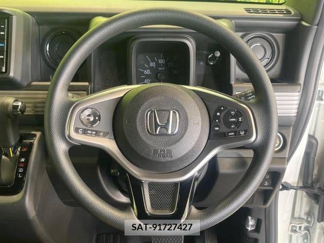 Honda N-VAN 2020-10 307957-11