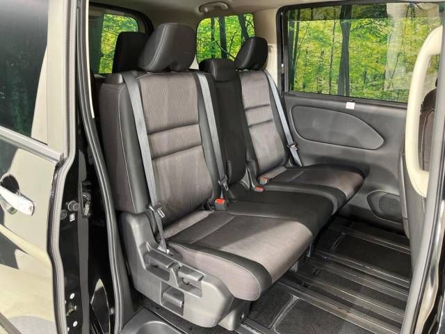 Nissan SERENA 2017-03 192916-9