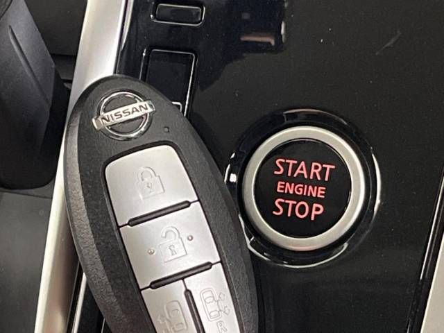 Nissan SERENA 2017-03 192916-7