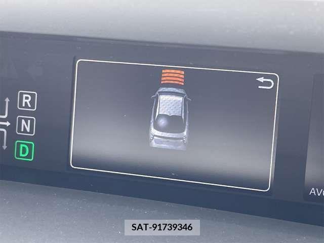 Toyota PRIUS 2017-12 281933-8