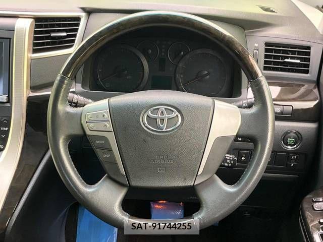 Toyota VELLFIRE 2013-03 380869-12