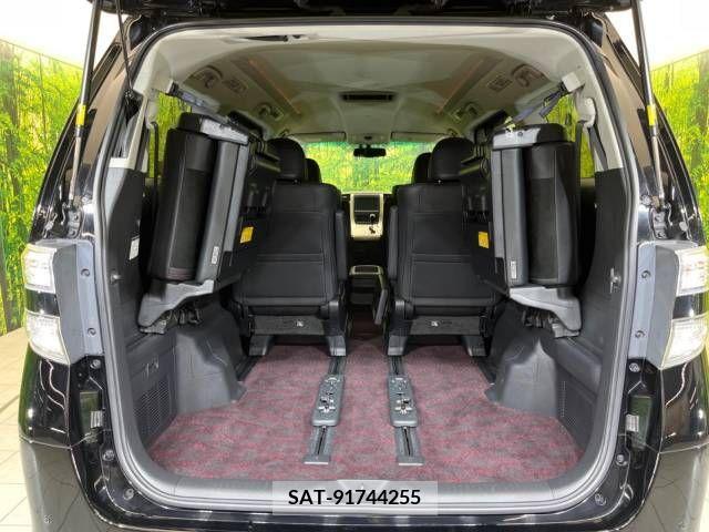 Toyota VELLFIRE 2013-03 380869-11