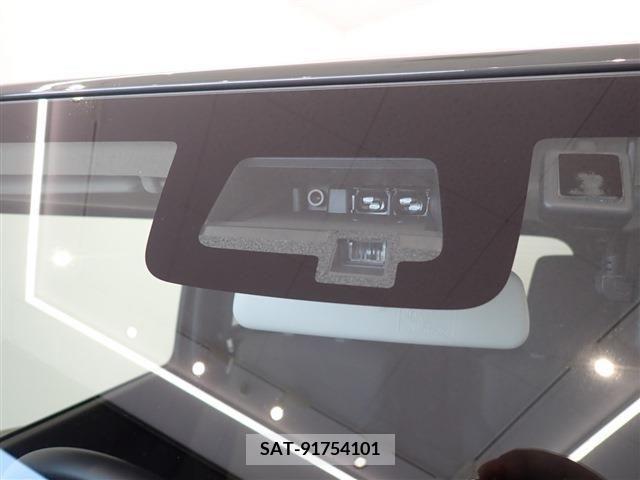 Suzuki JIMNY 2022-08 396957-7