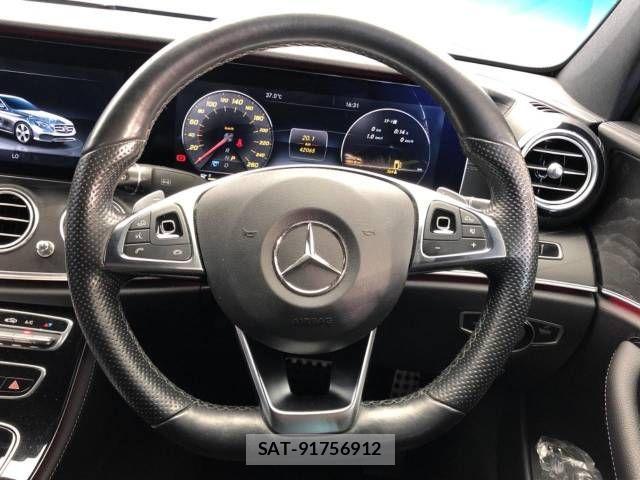 Mercedes Benz E-CLASS 2017-02 429660-11