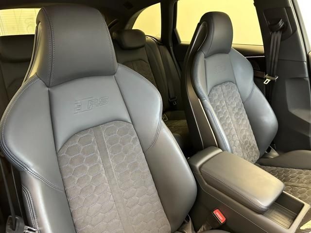 Audi RS4 2021-07 23013-14