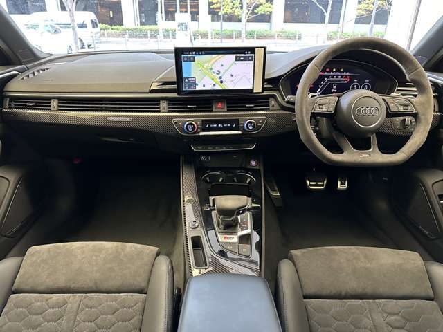 Audi RS4 2021-07 23013-7