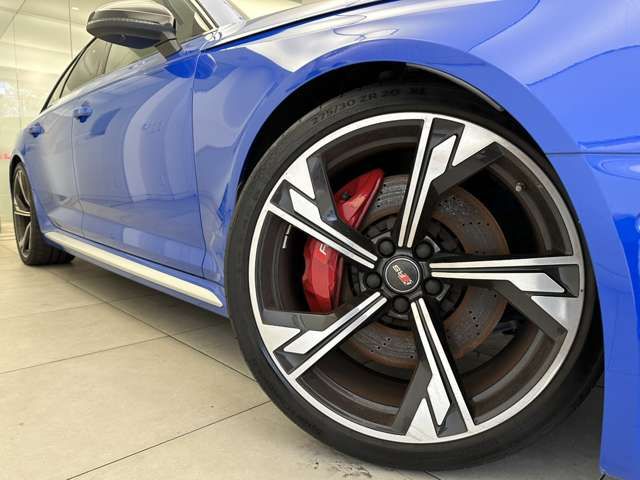 Audi RS4 2021-07 23013-6