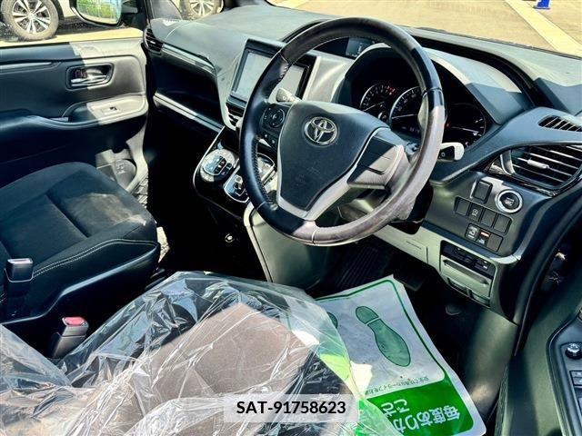 Toyota ESQUIRE 2015-12 359788-17