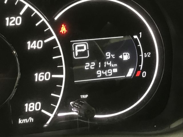 Nissan NOTE 2017-02 190670-4