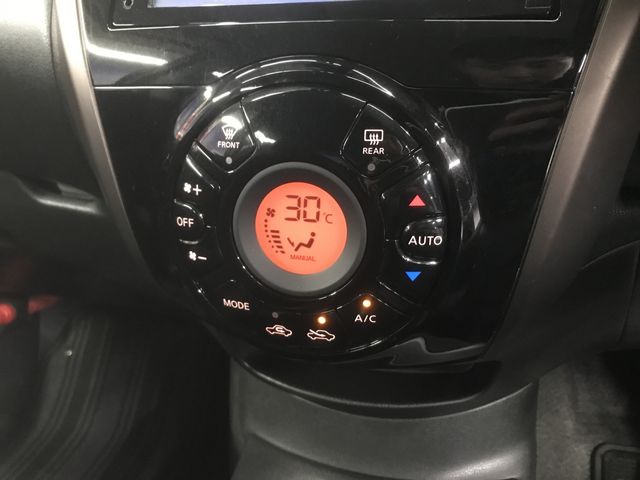 Nissan NOTE 2017-02 190670-22