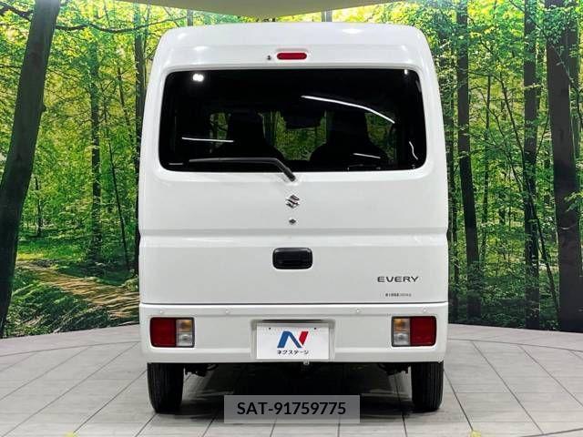 Suzuki EVERY 2022-01 301642-15