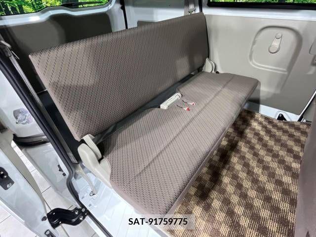 Suzuki EVERY 2022-01 301642-9