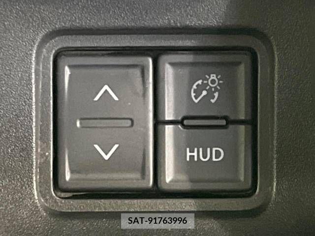 Suzuki SPACIA 2022-02 368703-6