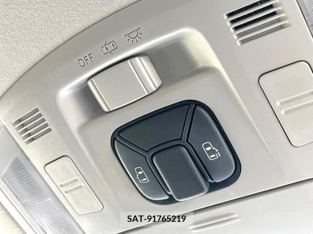 Toyota VELLFIRE 2013-09 235327-4