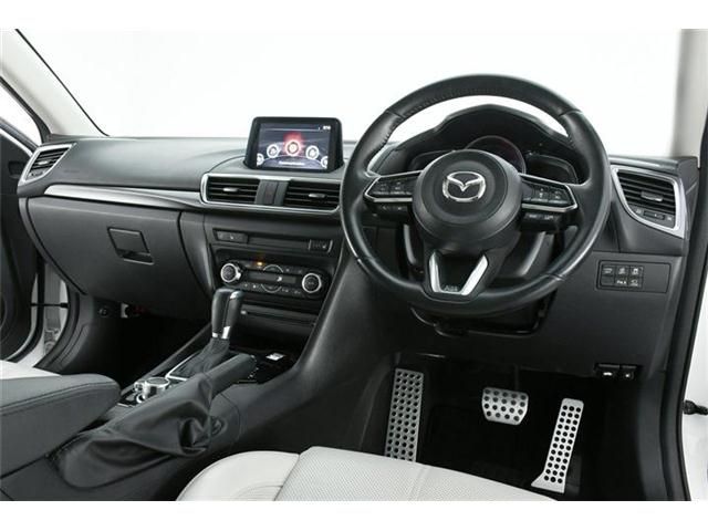 Mazda AXELA 2018-03 4697-8