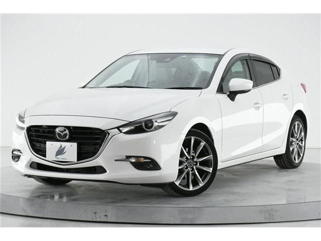 Mazda AXELA 2018-03 4697-1