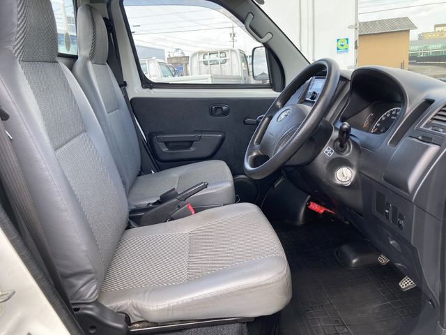 Toyota LITEACE TRUCK 2017-10 196326-6