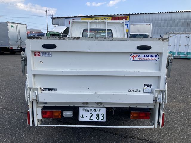 Toyota LITEACE TRUCK 2017-10 196326-3