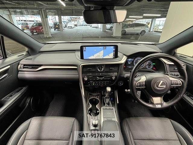 Lexus RX 2020-02 225532-1