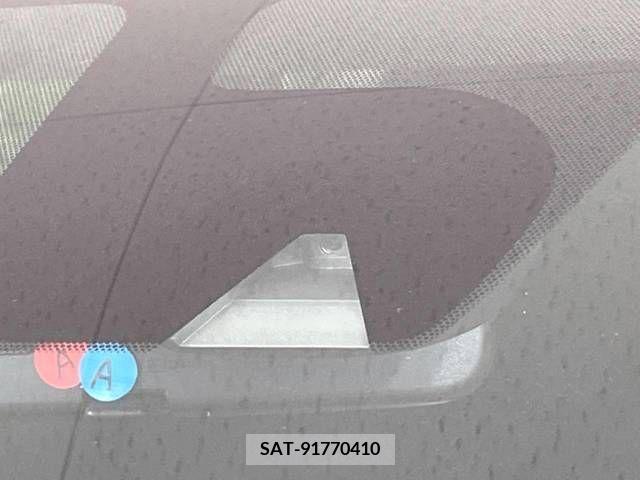 Nissan NOTE 2017-03 279984-2