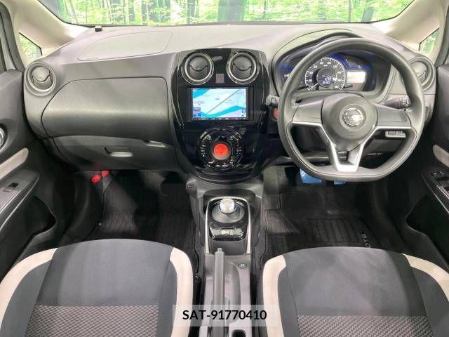 Nissan NOTE 2017-03 279984-1