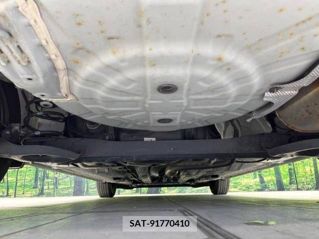 Nissan NOTE 2017-03 279984-19