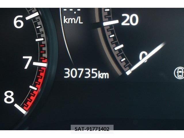 Mazda MX-30 2022-03 209071-18