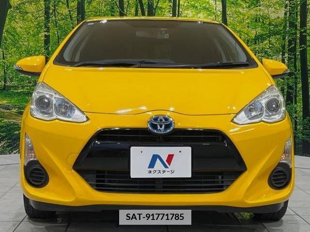 Toyota AQUA 2015-01 356176-14