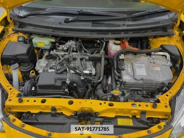 Toyota AQUA 2015-01 356176-18