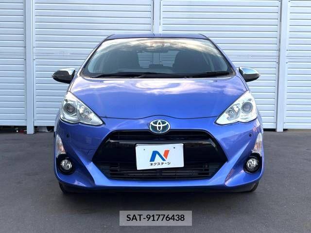 Toyota AQUA 2015-12 385946-8