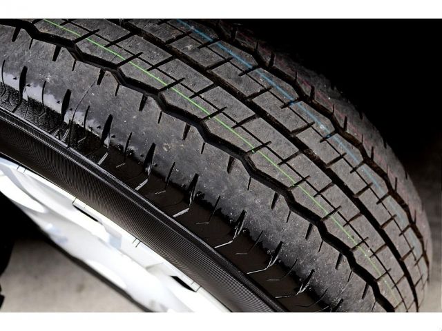 Toyota HIACE WAGON 2014-01 182152-10