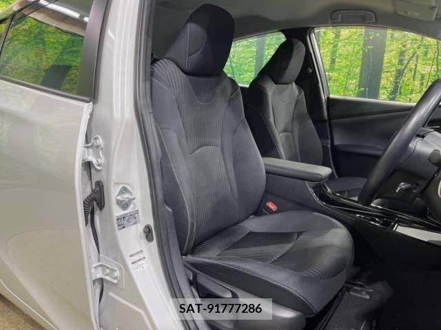 Toyota PRIUS PHV 2021-06 217582-8