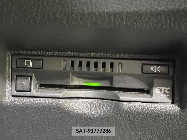 Toyota PRIUS PHV 2021-06 217582-7