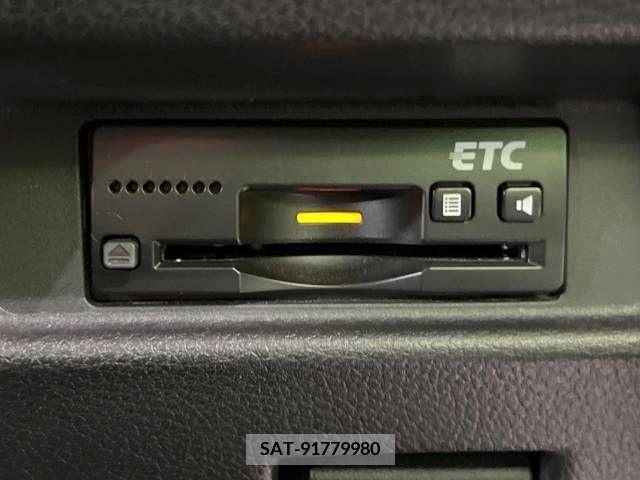 Suzuki SPACIA 2018-02 344985-6