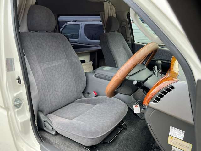 Toyota HIACE WAGON 2010-04 22628-1