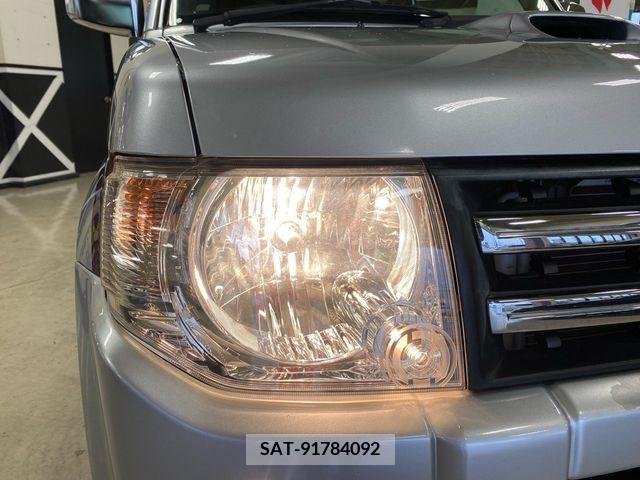 Mitsubishi PAJERO MINI 2010-11 207428-5