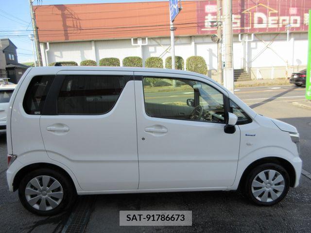 Suzuki WAGON R 2017-08 203160-7