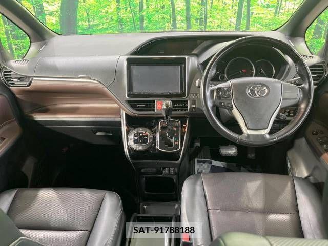 Toyota ESQUIRE 2015-11 385620-1