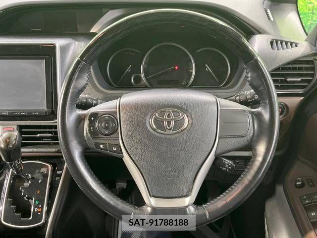 Toyota ESQUIRE 2015-11 385620-8