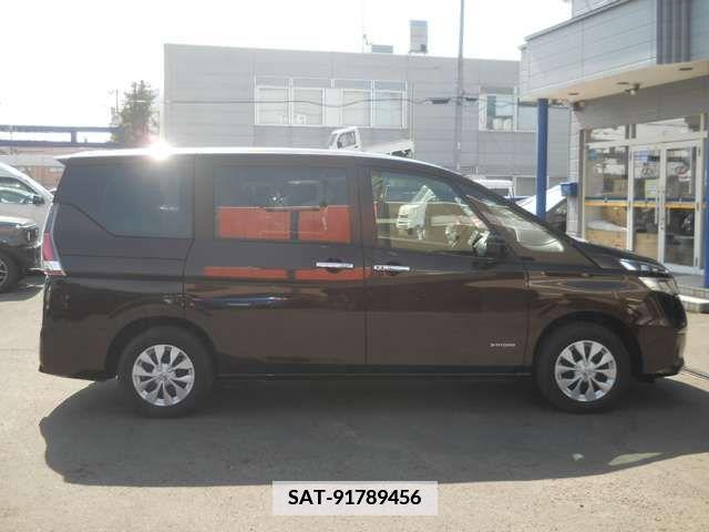 Nissan SERENA 2019-01 349078-3