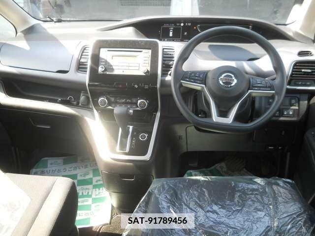 Nissan SERENA 2019-01 349078-8